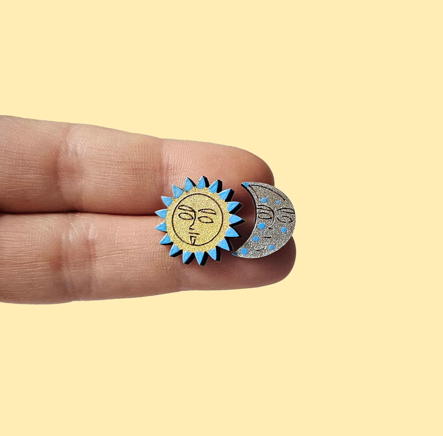 Sol y Luna Stud