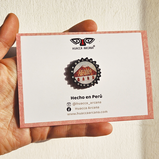 Chapita Arequipa Pin